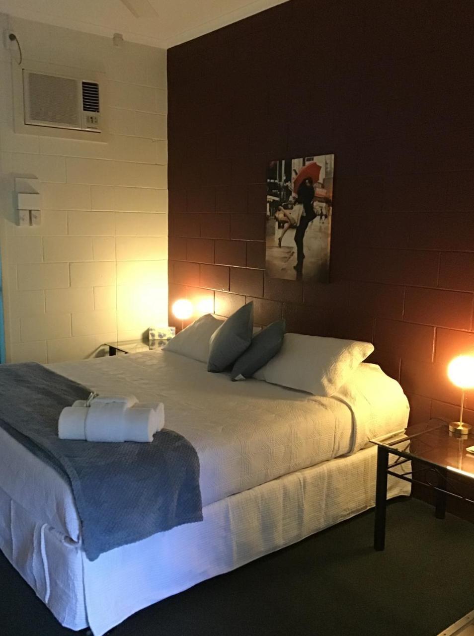 海港小屋汽车旅馆 格拉德斯通 外观 照片